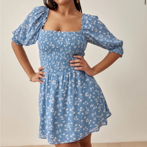 Reformation Dresses & Skirts - Reformation Elle Dress Lassen